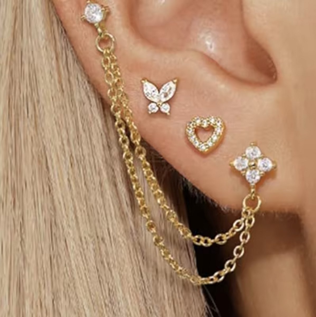 Oorbellen Set - 4 stuks - Kleur: Goud - Luxe Oorbellen - Incl. Cadeauverpakking - Oorhangers / Oorring / Oorknopjes - Hoge Kwaliteit RVS - Stainless Steel / Roestvrijstaal - Verkleurt Niet - Oorbellen Set - Oorbellen Vrouwen / Dames