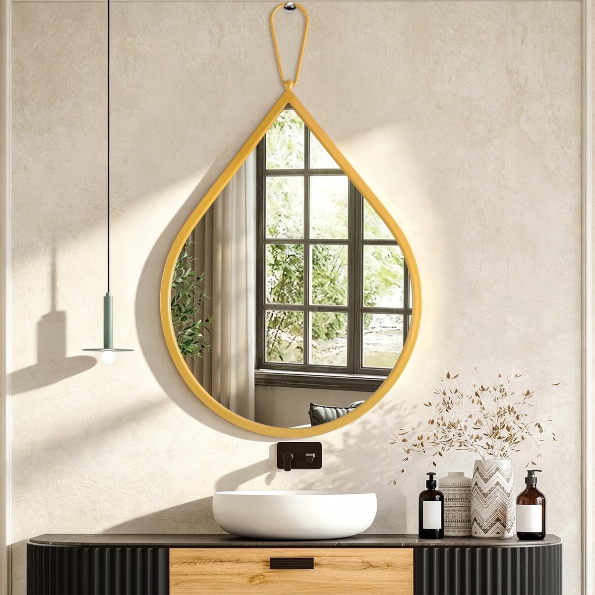 Omgoods - Gouden Wandspiegel met Dikke Metaal Frame - 65x45 cm - Moderne Decoratie