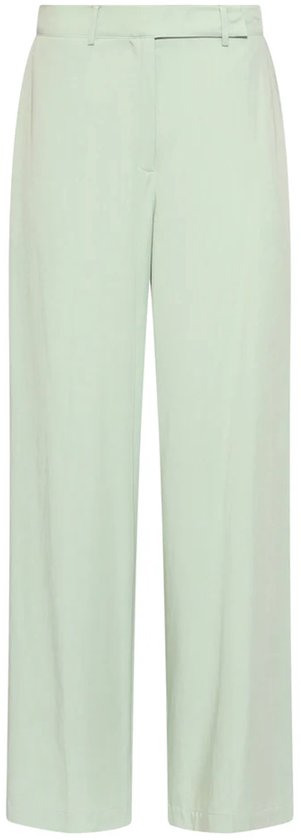 Zachte lichtgroene wijde pantalon met rechte pijpen, riem in de tailleband.