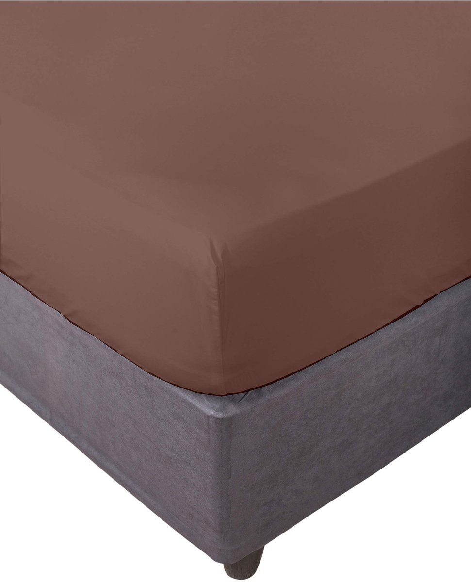 Home. Hoeslaken 100% geborstelde microvezel, elastisch, anti-pilling. 180X200. Bed 180. Bruin