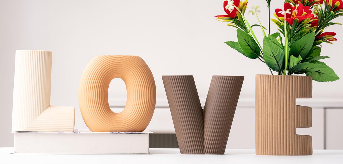 Set van 4 creatieve vazen voor moderne thuisdecoratie, liefdesbloemenvazen voor pampasgras decoratie, woonkamer esthetiek (kaki/donkerbruin/oranje/beige)