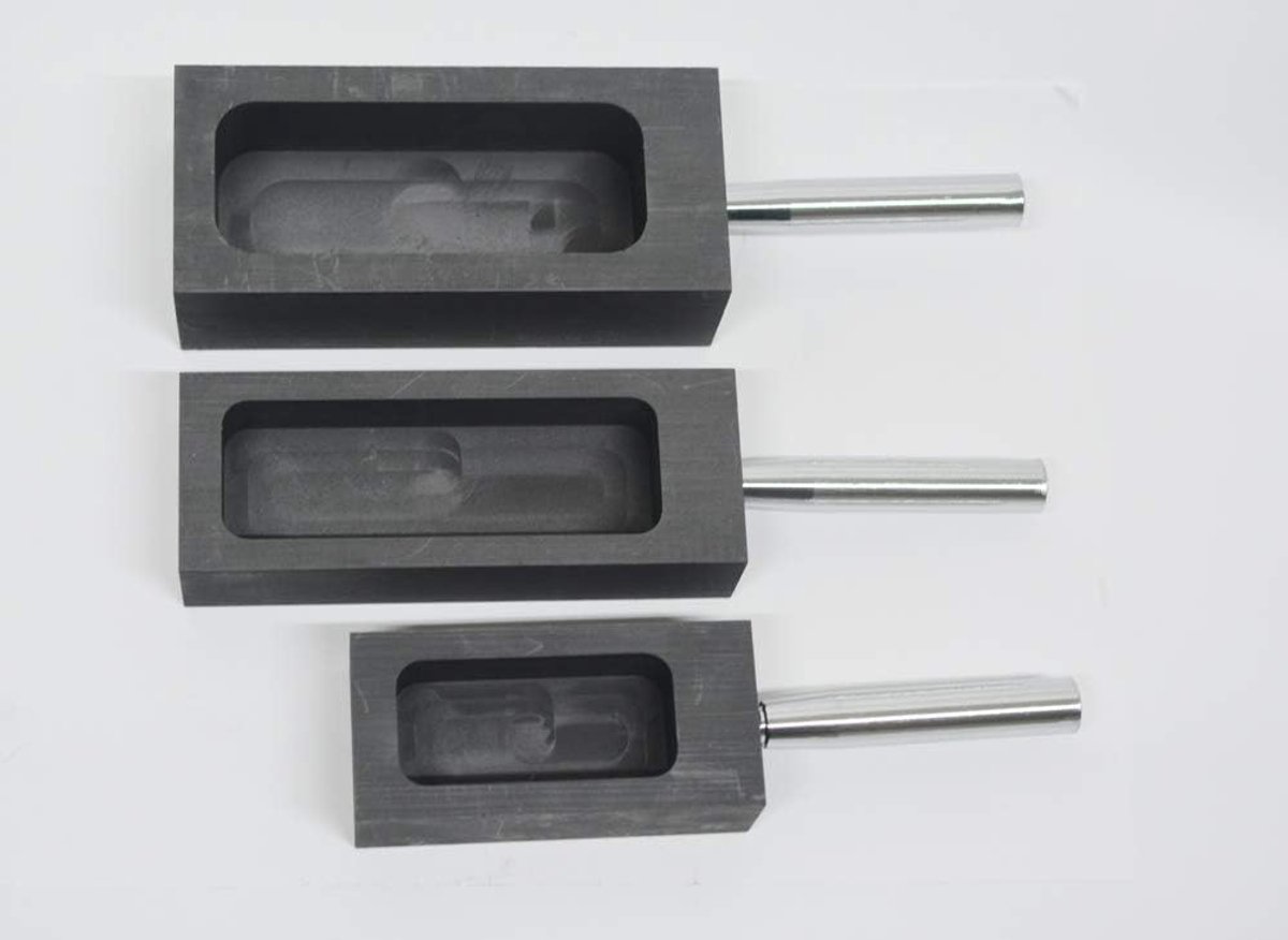 Grafiet, ingot-vorm, smeltgietwerk, veredeling met metalen stang, 1 kg