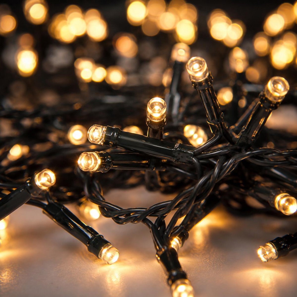 Clusterverlichting - op haspel - 750 leds - extra warm wit - 15 M - met timer - kerstlampjes