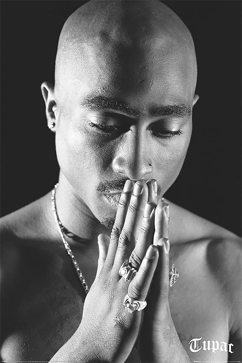 SnelShoppen - Tupac Pray Maxi Poster 61 x 91.5 cm - Muziek Poster, Wanddecoratie, Hip Hop, XXL Formaat, Kleur, Geschikt voor Thuis, Kantoor, Cadeau