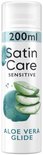 Satin Care, 200ml, Sensitive, Aloe Vera Glide scheergel met afbeelding van plakjes aloë vera.