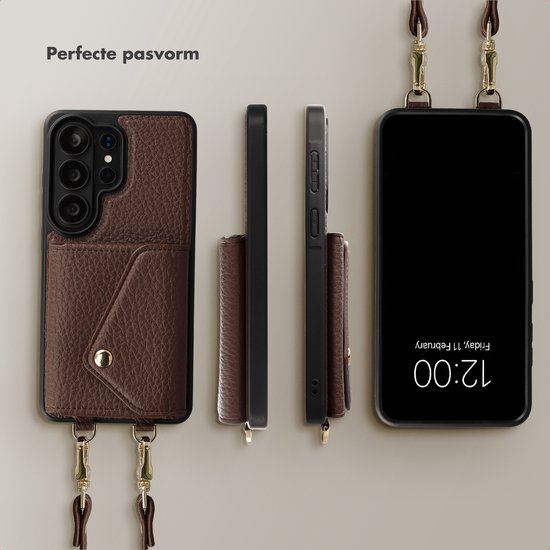 Bruine telefoonhoes met koord, perfecte pasvorm, met pashouder envelop, zijkanten en gedetailleerd.
