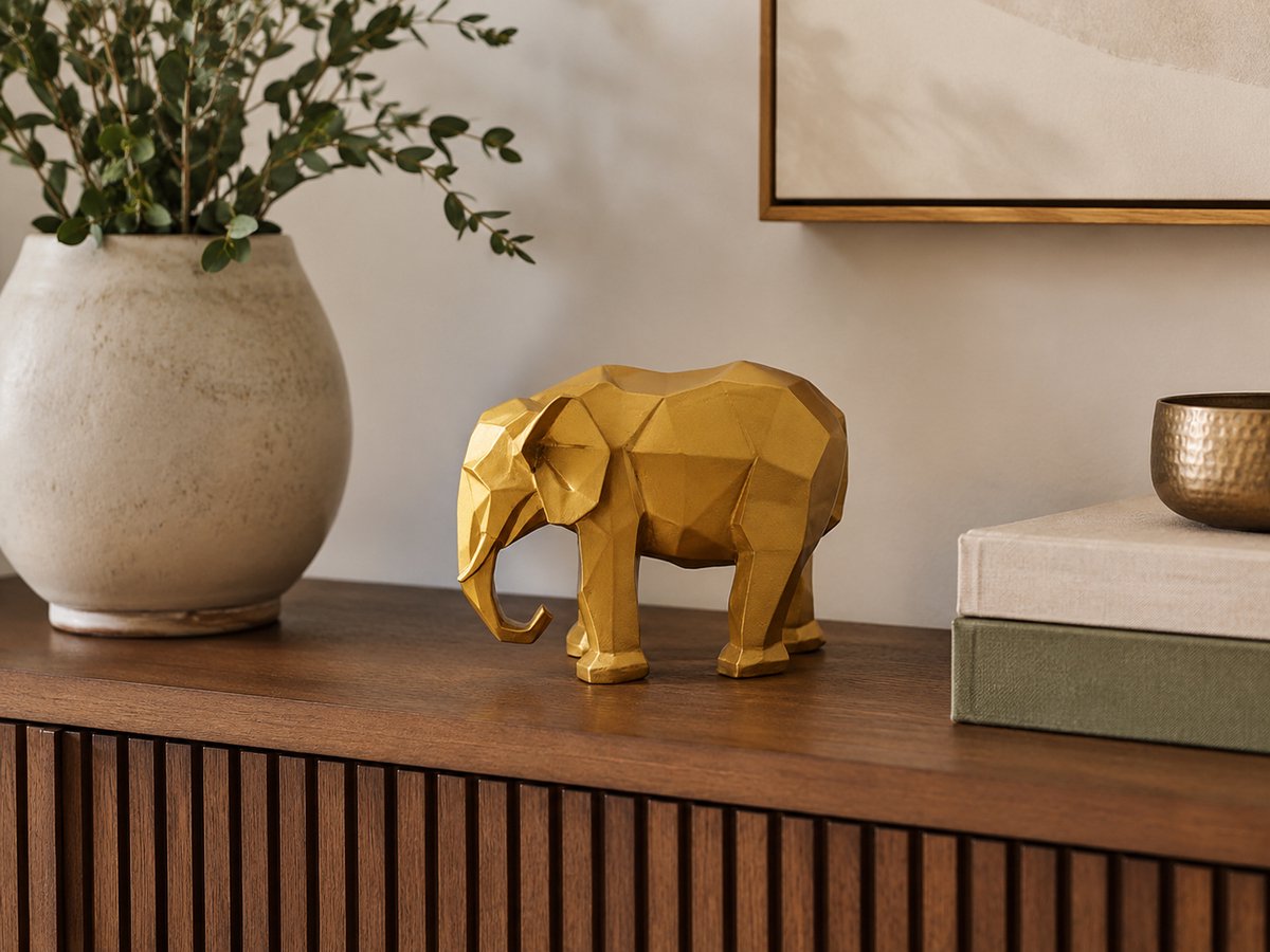 Zirkle Geometrisch Olifant Beeld Goudkleurig – Luxe Dierenbeeld Polyresin 25x13x18 cm – Modern Decoratief Ornament – Gouden Olifant Woondecoratie – Beeldje voor Woonkamer, Dressoir, Kast, Bureau & Kantoor – Cadeau Decoratie