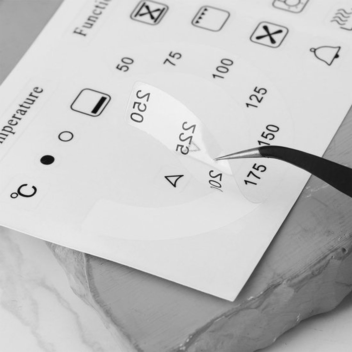 Oventemperatuur Sticker Set 50-250 °C - Functie/Temperatuur Labels - 18 Ovenfunctiesymbolen - Gelamineerd Vinyl - Duurzaam en Zelfklevend - Ovenstickers