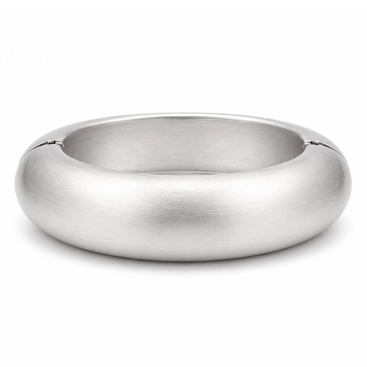 Marama Sophia Mat Zilver – Brede Damesarmband – Luxe Bangle met Scharnier – Premium 304 Stainless Steel – Nikkelvrij – Waterbestendig