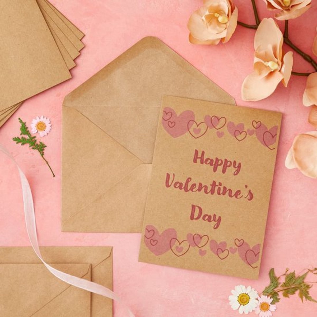 Enveloppen 50-delig Kraft A7 - Wenskaartenpapier 50 vel - 120 GSM - V-flap - Voor uitnodigingen - Natuurlijk kraftpapier - Wenskaarten