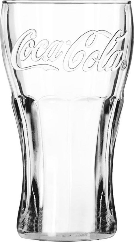 Un verre Coca-Cola transparent vide avec le logo en relief.