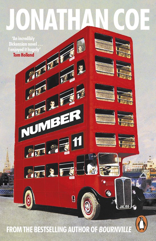 Boek "Number 11" van Jonathan Coe op een rode dubbeldekker bus in Londen.