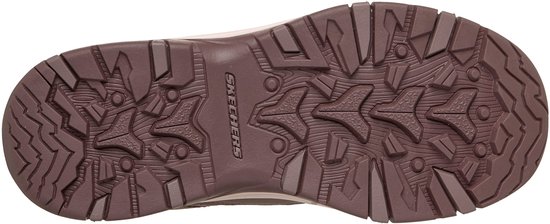 Onderkant van een paarse Skechers wandelschoen met profiel.