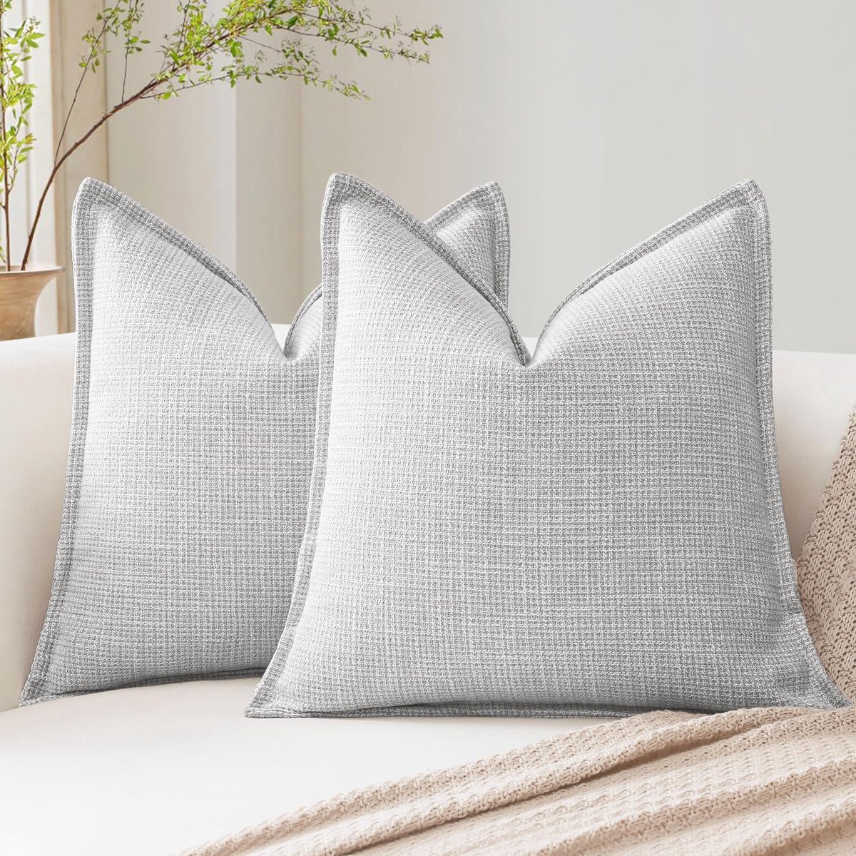 Set van 2 lichtgrijze decoratieve kussenslopen 22x22 inch zachte linnen textuur bank sierkussens boerderij kussenslopen met elegant ontwerp voor bank slaapkamer woonkamer woondecoratie 55 x