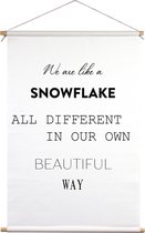 We are like a snowflake alle different in our own beautiful way | Textielposter | Textieldoek | Wanddecoratie | 90 CM x 130CM | Kerst | Kerstdecoratie