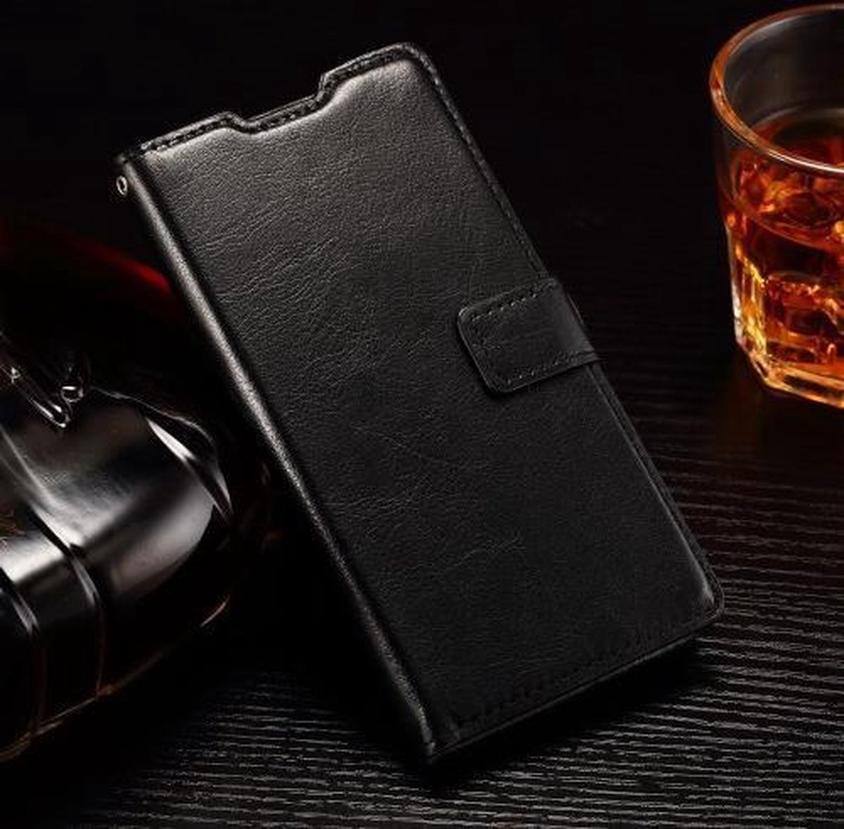Wiko Freddy Cyclone portemonnee hoesje - zwart