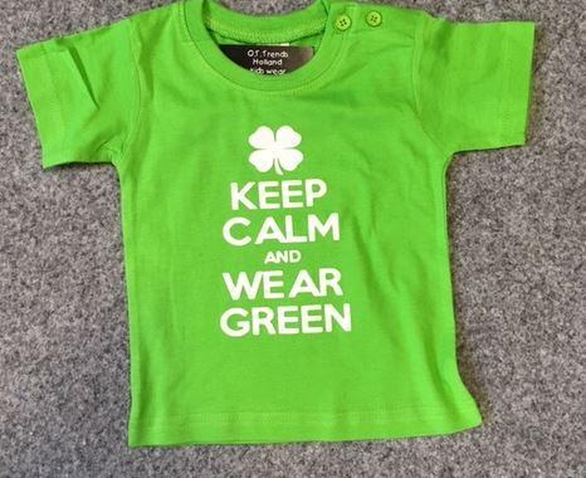 Baby shirt met opdruk ''keep calm and wear green'' maat 68