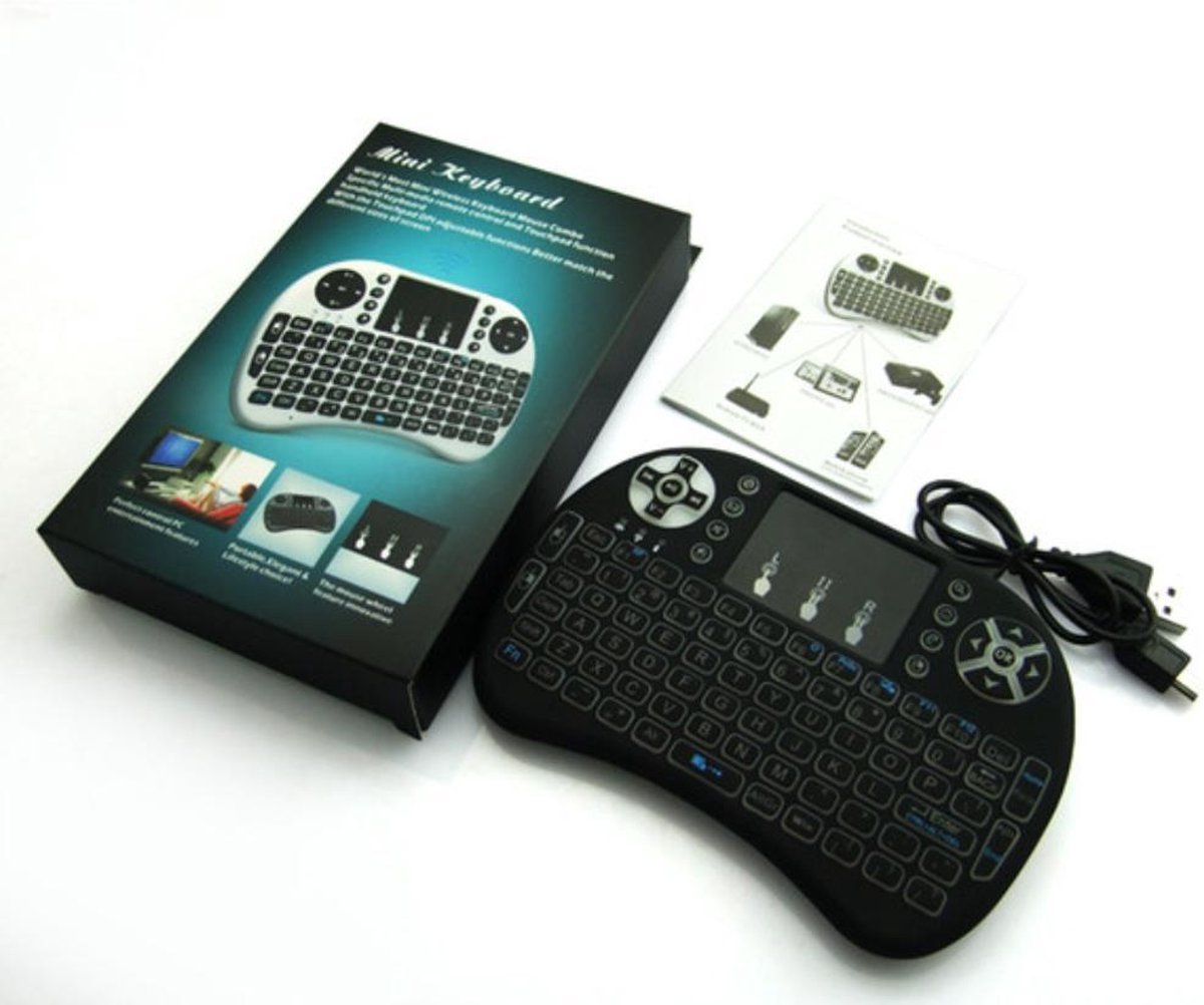 Draadloos mini toetsenbord met touchpad Airmouse muis + oplaadbare accu -