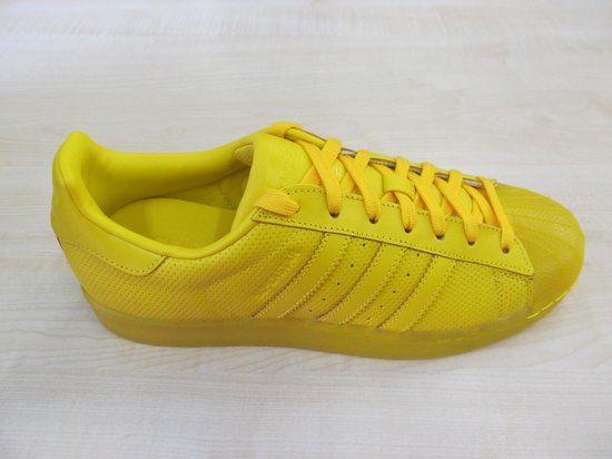 Wakker worden planter Intrekking Adidas superstar adicolor geel s80328, maat 43 1/3 | bol.com