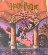 Boek "Harry Potter and the Sorcerer's Stone" met Harry op een bezemsteel, vliegend door een boog met een kasteel op de achtergrond.