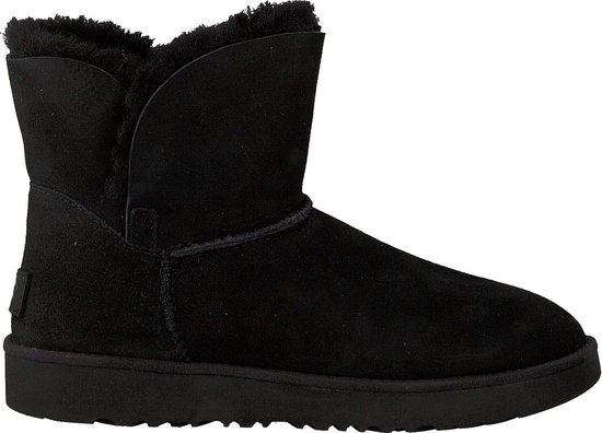 ugg zwart kort