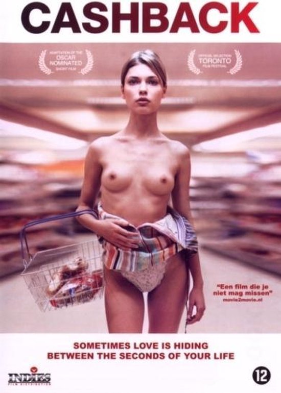 Poster van de film Cashback met een vrouw in een winkelwagentje.
