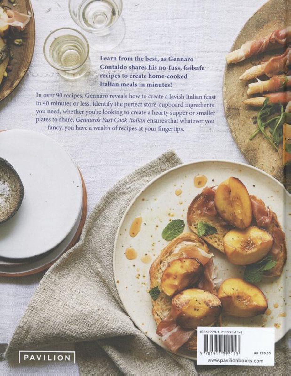 Boek "Gennaro's Fast Cook Italian" met een gerecht van toast, parmaham en perzik.