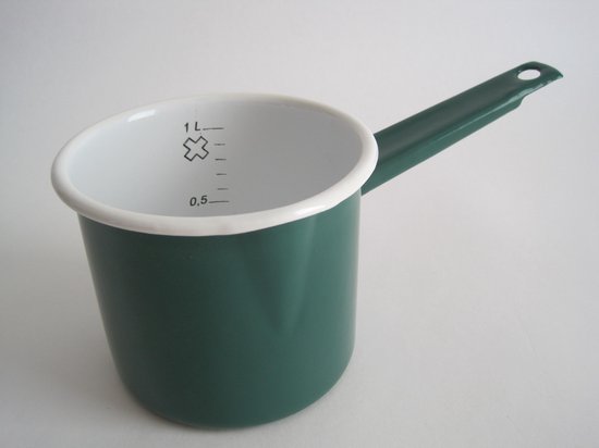 Emaille steelpan met maataanduiding en schenktuitje - Ø 12 cm - 1 liter - donkergroen