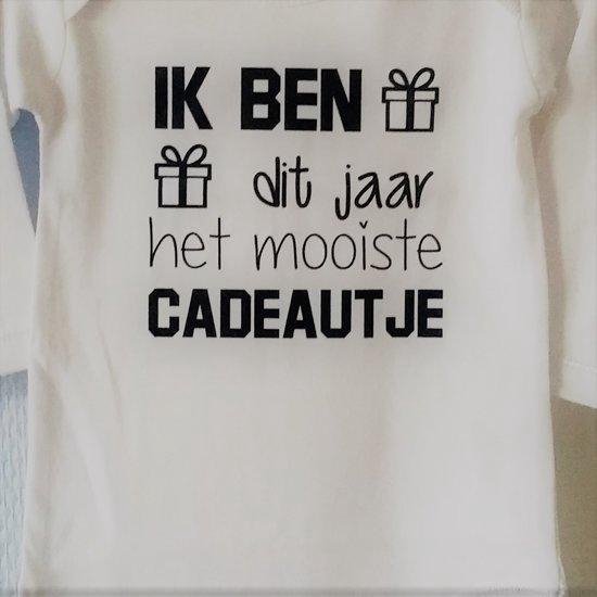 Shirtje baby tekst unisex eerste Sinterklaas kerstmis | ik ben dit jaar het mooiste cadeautje | Lange mouw | wit met zwart | maat 86 cadeau mijn 1e eerste sint sinterklaas of zwangerschapsaankondiging