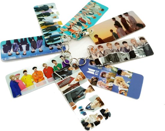 BTS Merchandise- BTS sleutelhanger 8 kleine foto's - BTS Boyband Limited  edition- Kpop