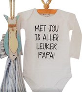 Baby Rompertje met tekst cadeau tweede twee vaders vaderdag | Met jou is alles leuker papa | Lange mouw | wit zwart | maat 98-104 | mooiste cadeautje kind liefste lief beste held s