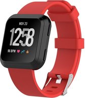 KELERINO. Siliconen bandje geschikt voor Fitbit Versa (Lite) met gespsluiting - Rood - Large