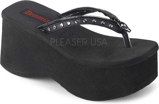 DemoniaCult - FUNN-33 Slippers - US 9 - 39 Shoes - Zwart