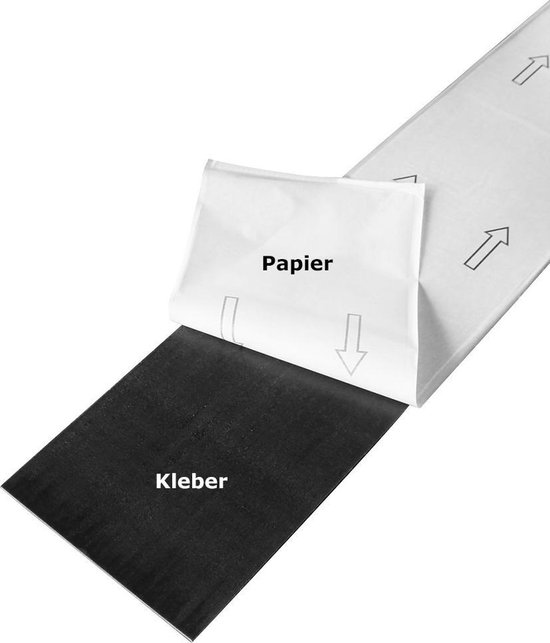 Een rol met de achterkant van de zelfklevende PVC vloerplank, met een papieren beschermlaag erop.