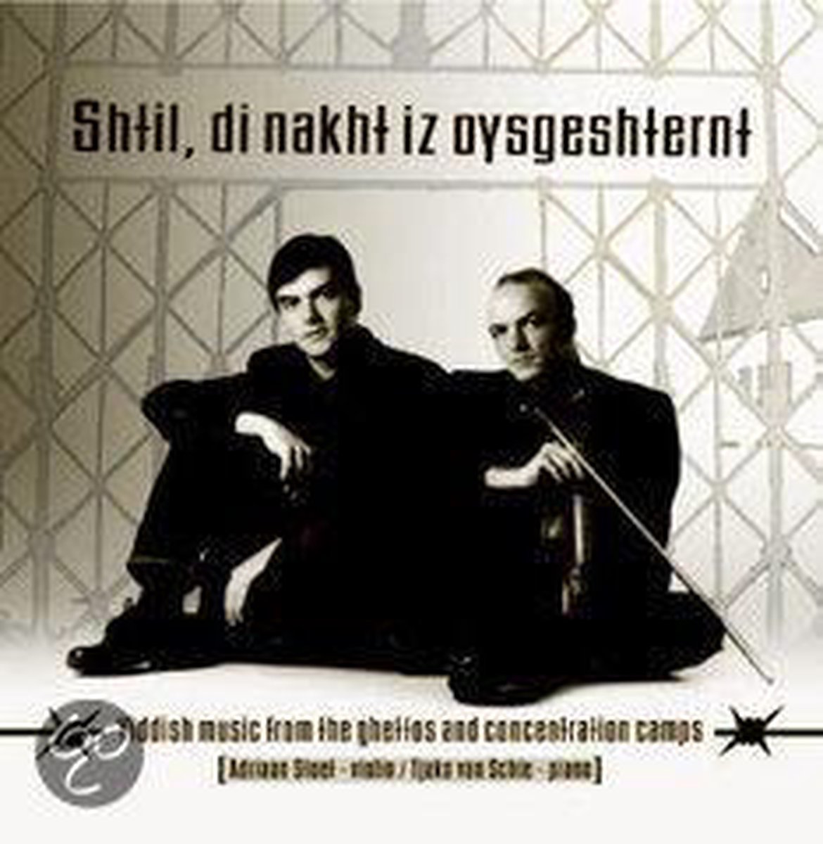 Shtil, di nakht iz oysgeshternt
