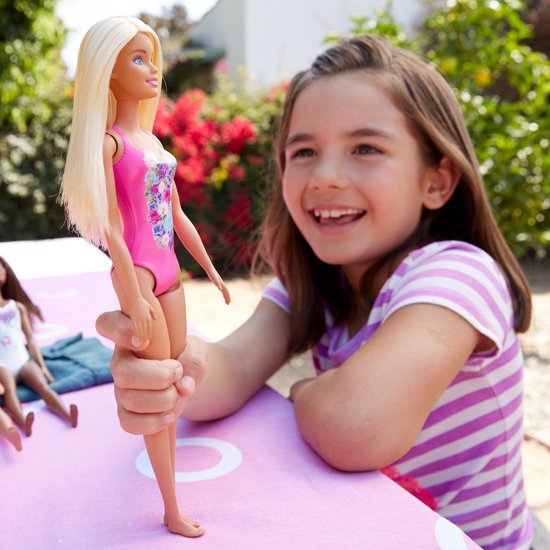 Barbie Strandpoppen - Roze badpak — afbeelding 3
