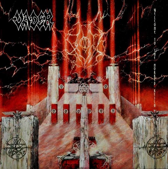 Albumhoes: Grote, witte, futuristische structuur met rode vlaggen en bliksemende energie. Bandlogo bovenin.