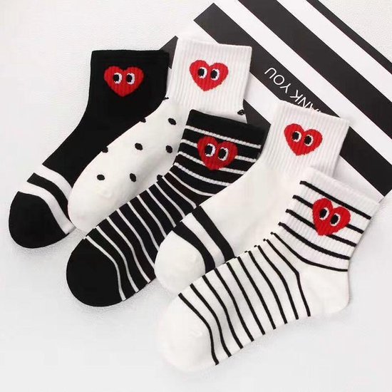 Set van 5 dames sokken zwart/wit met rood hart - maat 35-39 | bol.com
