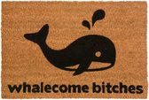 CKB LTD – Whalecome Bitches – Deurmat Kokos – Schoonloopmat – Deurmatten met tekst – Grappig – Funny