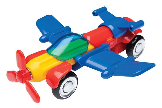 Blauw vliegtuig met gele neus, groene cockpit en rode staart, met wielen.