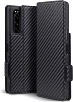 Sony Xperia 5 hoesje, MobyDefend slim-fit carbonlook bookcase, Zwart | GSM Hoesje / Telefoonhoesje Geschikt Voor: Sony Xperia 5