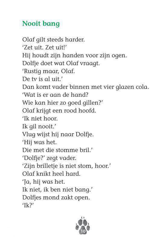 Bladzijde met tekst over Olaf die bang is. Onderaan staat een pootafdruk.