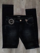 Zu-Yspanici jeans 164