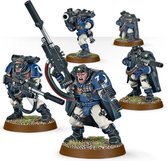 Warhammer 40.000 Space Marines Scout Squad with Sniper Rifles