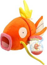 Pokemon Magikarp Pluche Knuffel 24 cm  + 3 Pokémon Stickers! | Poké-Mon Peluche Plush Toy | Speelgoed knuffelpop knuffel dier voor kinderen | Wicked Cool Toys Merchandise | Eevee Umbreon Bulb