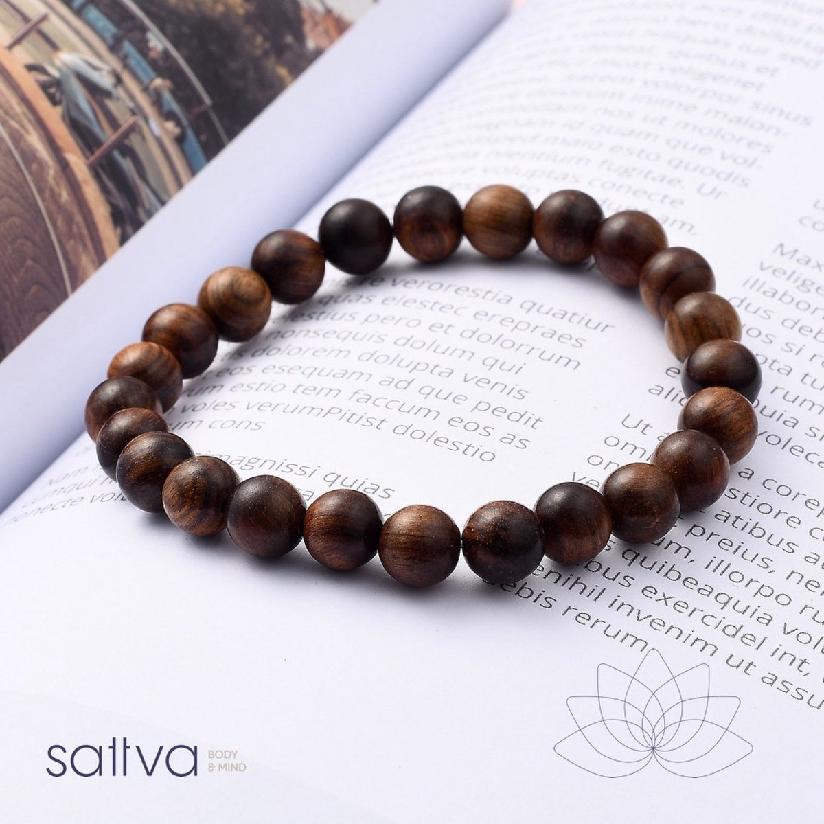 Sattva | Wood Mala Bracelets 4 tone, Houten Mala armbanden 4 stuks (8mm kralen) 4 kleuren