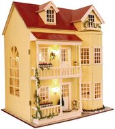 CUTE ROOM – DIY Miniatuur Houten Poppenhuis Villa Bouwpakket – 1010 Fairy Tale Homeland Villa