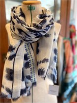 Moment by Moment blauwe dames sjaal, dieren print, wol, blauw, Lovely Scarfs shawl