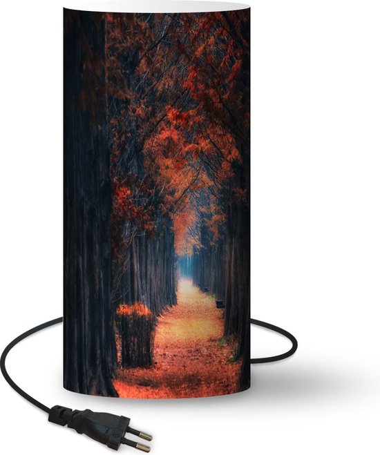 Lamp – Nachtlampje – Tafellamp slaapkamer – Pad met herfstbomen in Korea – 54 cm hoog – Ø25 cm – Inclusief LED lamp