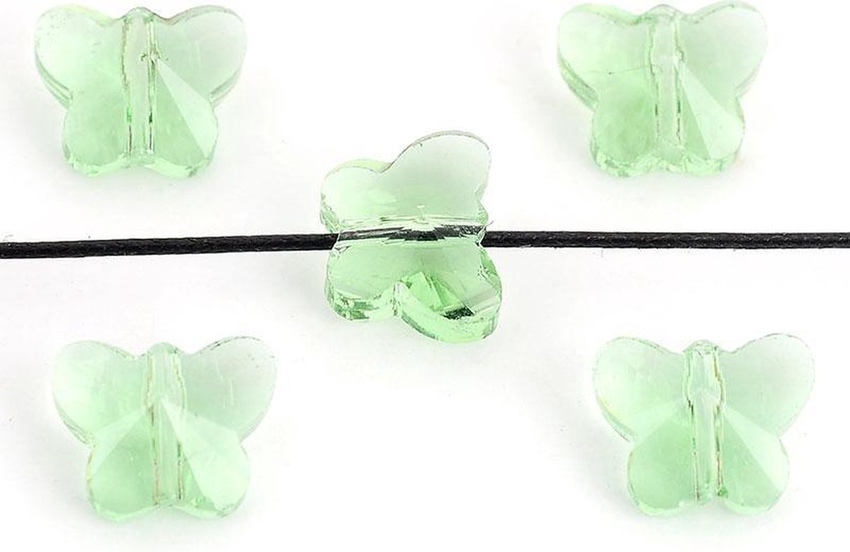 kristal vlinder facet geslepen 10x8x6mm Peridot